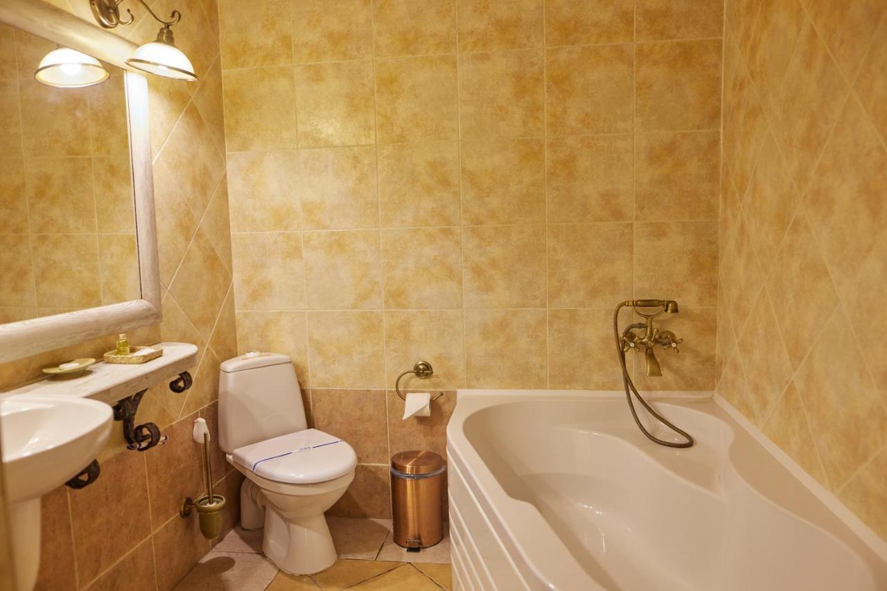 Hotel Zdybanka à Soumy Extérieur photo