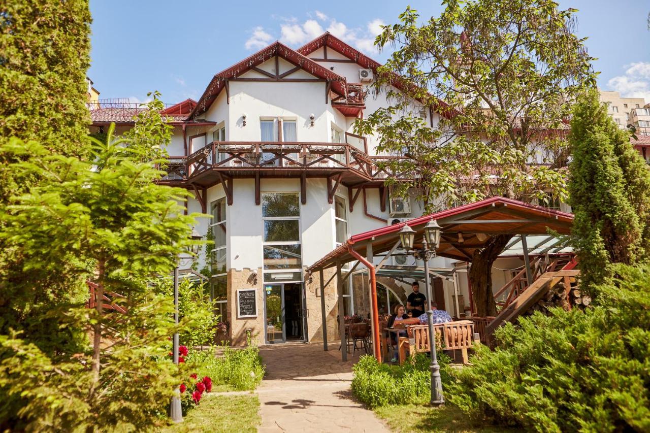 Hotel Zdybanka à Soumy Extérieur photo