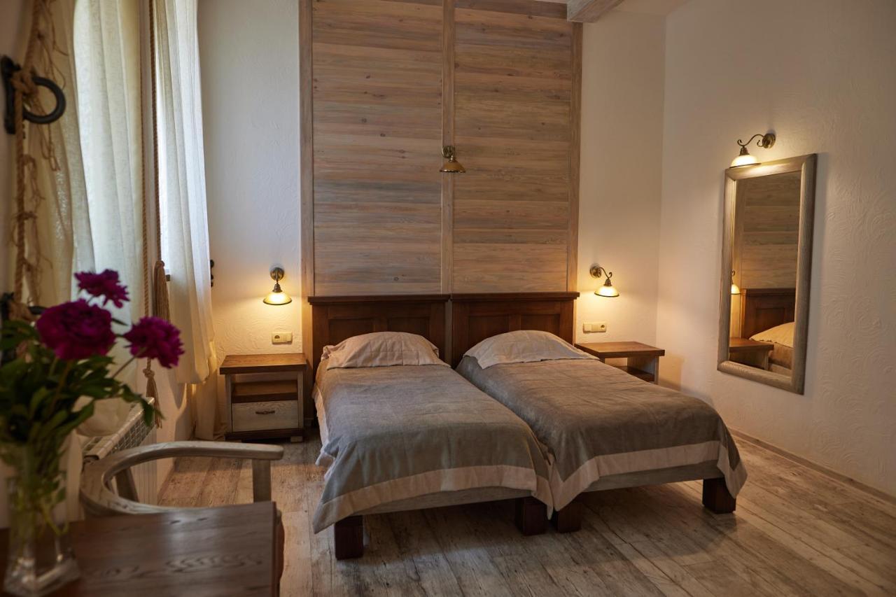 Hotel Zdybanka à Soumy Extérieur photo